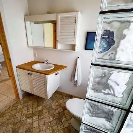 Apartment Hyggeligt Anneks Pa Thuro, Taet Pa Vandet.