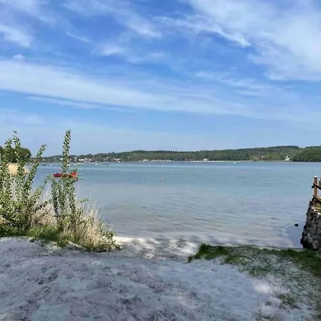 アパート Hyggeligt Anneks Pa Thuro, Taet Pa Vandet. *