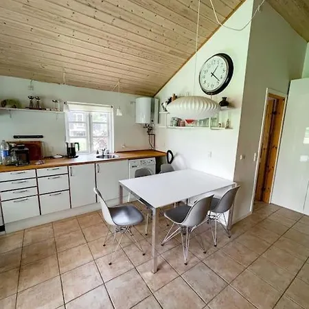 Апартаменты Hyggeligt Anneks Pa Thuro, Taet Pa Vandet. Свендборг