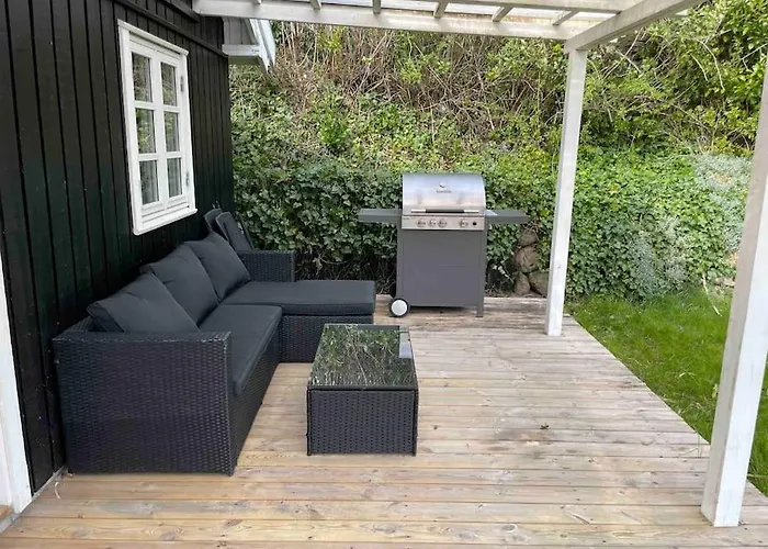 Hyggeligt Anneks Pa Thuro, Taet Pa Vandet. Appartamento Svendborg